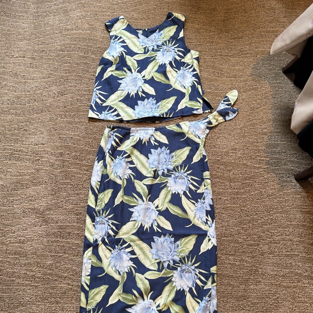 Vintage Tommy Bahama Tank Top and Skirt Beach Set